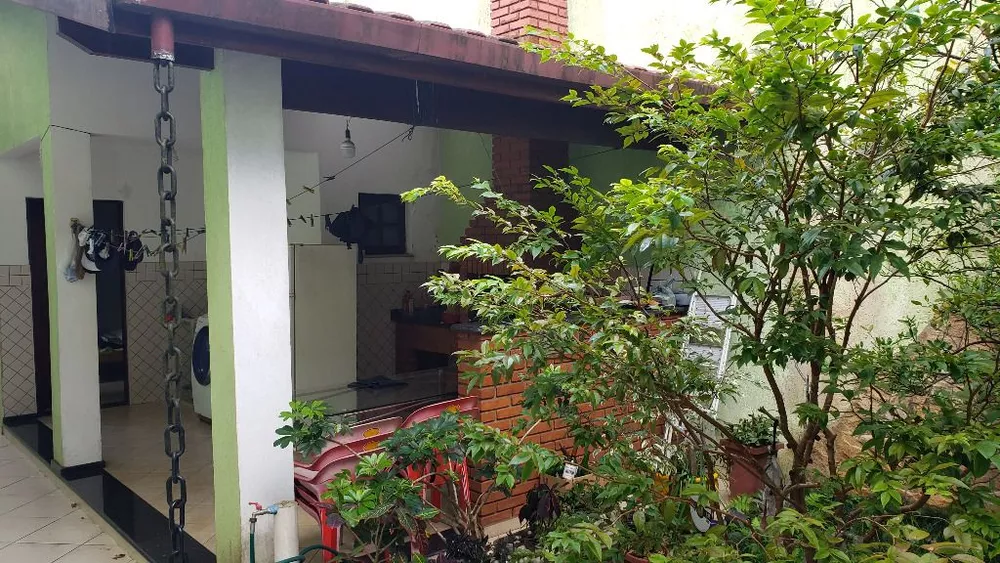 Sobrado à venda com 3 quartos, 400m² - Foto 3