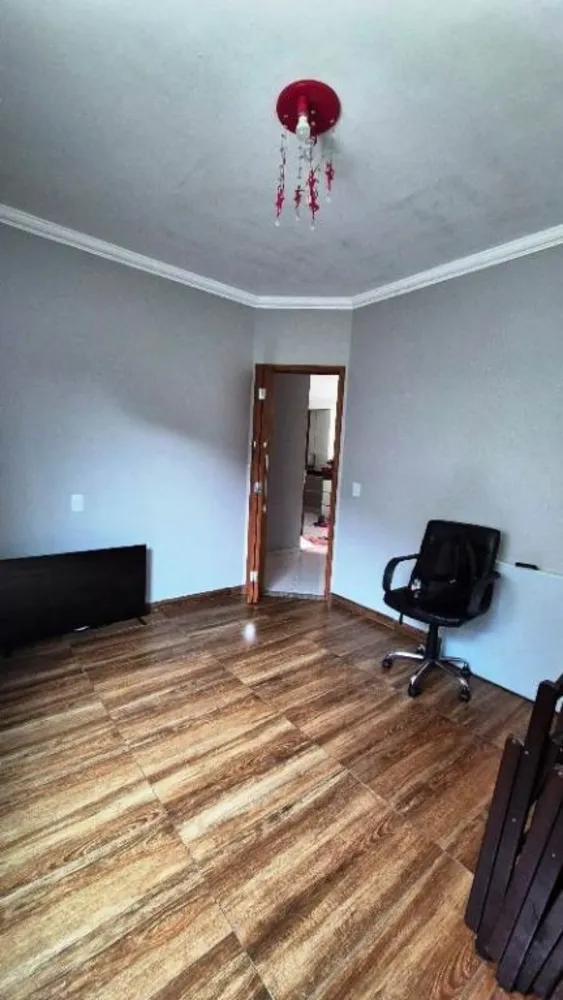 Casa, 3 quartos, 206 m² - Foto 4