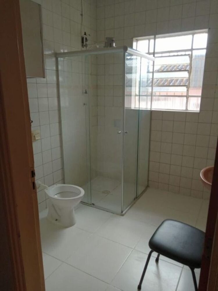 Casa à venda com 4 quartos, 182m² - Foto 4
