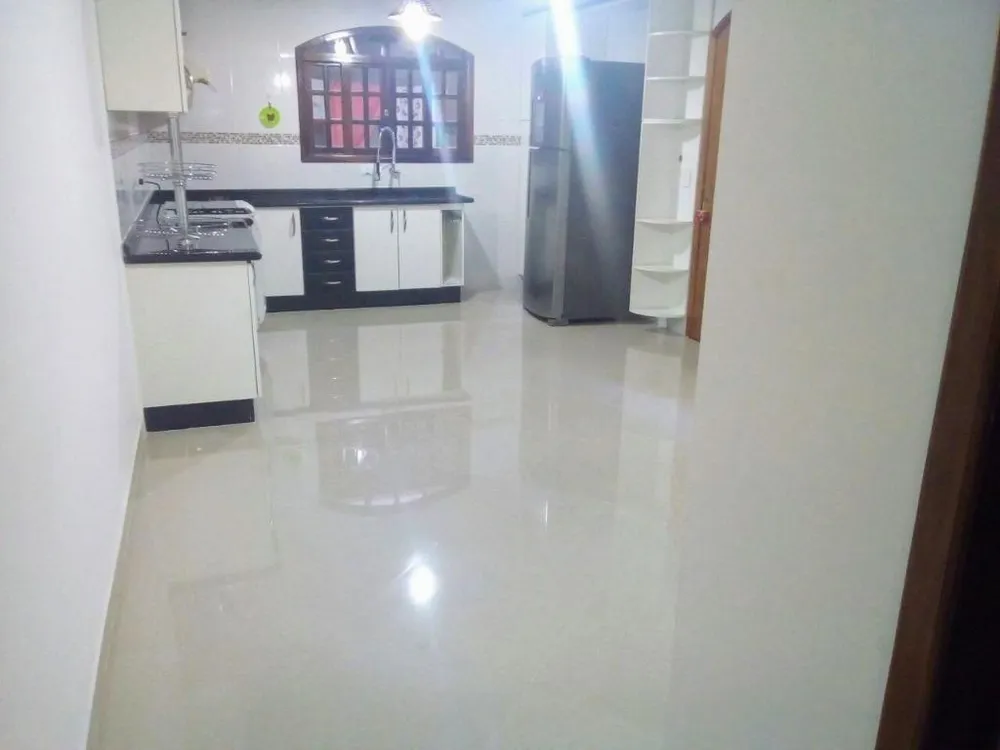 Sobrado, 4 quartos, 180 m² - Foto 8