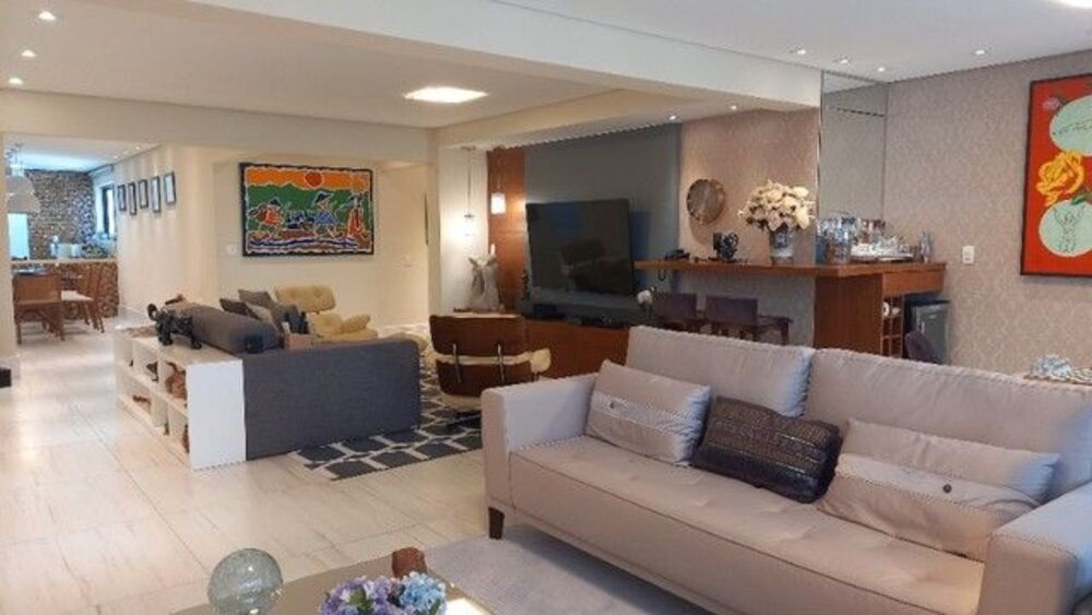 Apartamento, 3 quartos, 212 m² - Foto 1