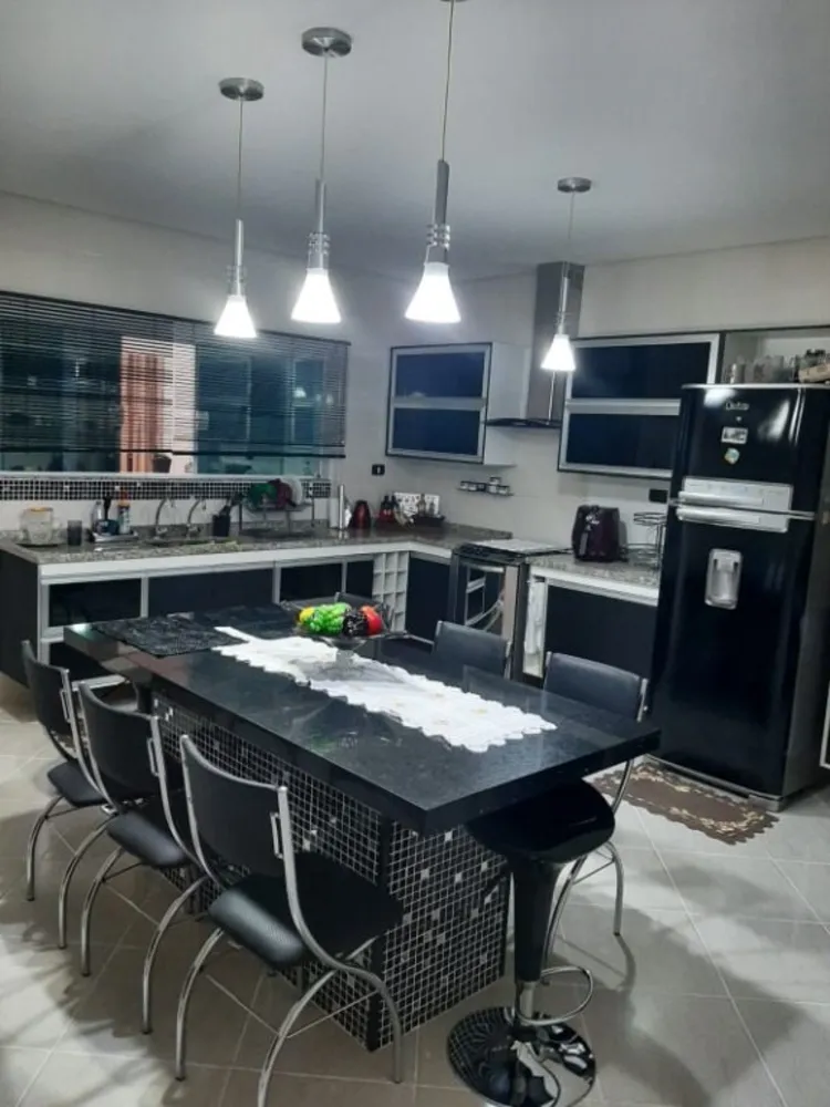 Sobrado, 3 quartos, 168 m² - Foto 3