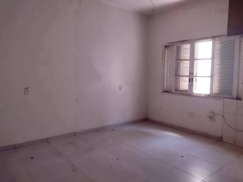 Casa à venda com 3 quartos, 167m² - Foto 6