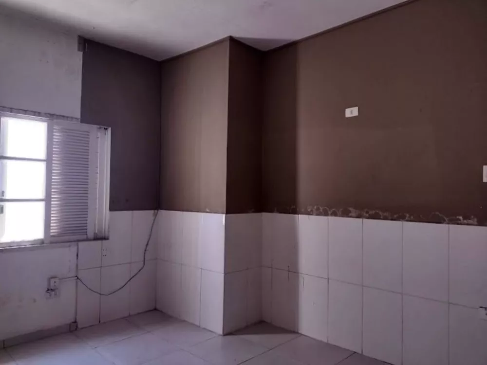 Casa à venda com 3 quartos, 167m² - Foto 7