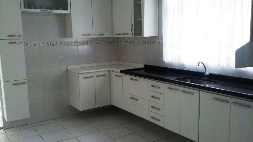 Sobrado, 3 quartos, 300 m² - Foto 2