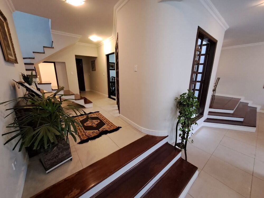 Sobrado, 4 quartos, 490 m² - Foto 2