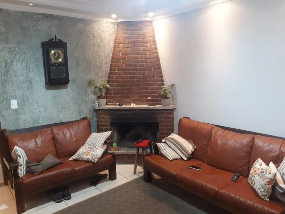 Casa, 3 quartos, 128 m² - Foto 2