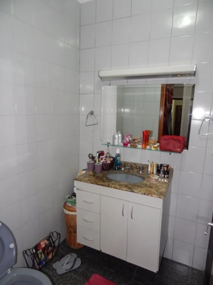 Casa, 3 quartos, 249 m² - Foto 9