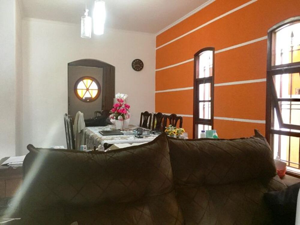 Sobrado, 3 quartos, 246 m² - Foto 1