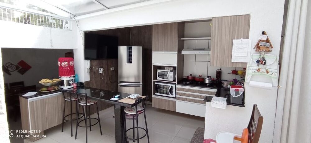 Casa, 3 quartos, 168 m² - Foto 1