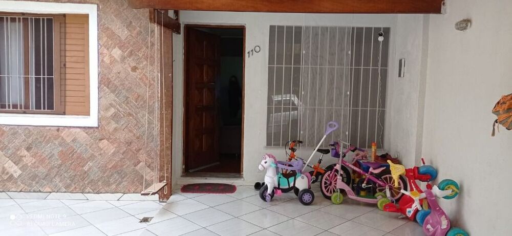 Casa, 3 quartos, 168 m² - Foto 2