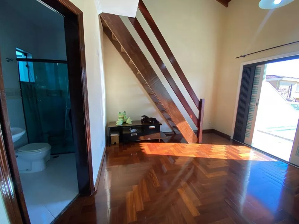 Sobrado à venda com 4 quartos, 434m² - Foto 2