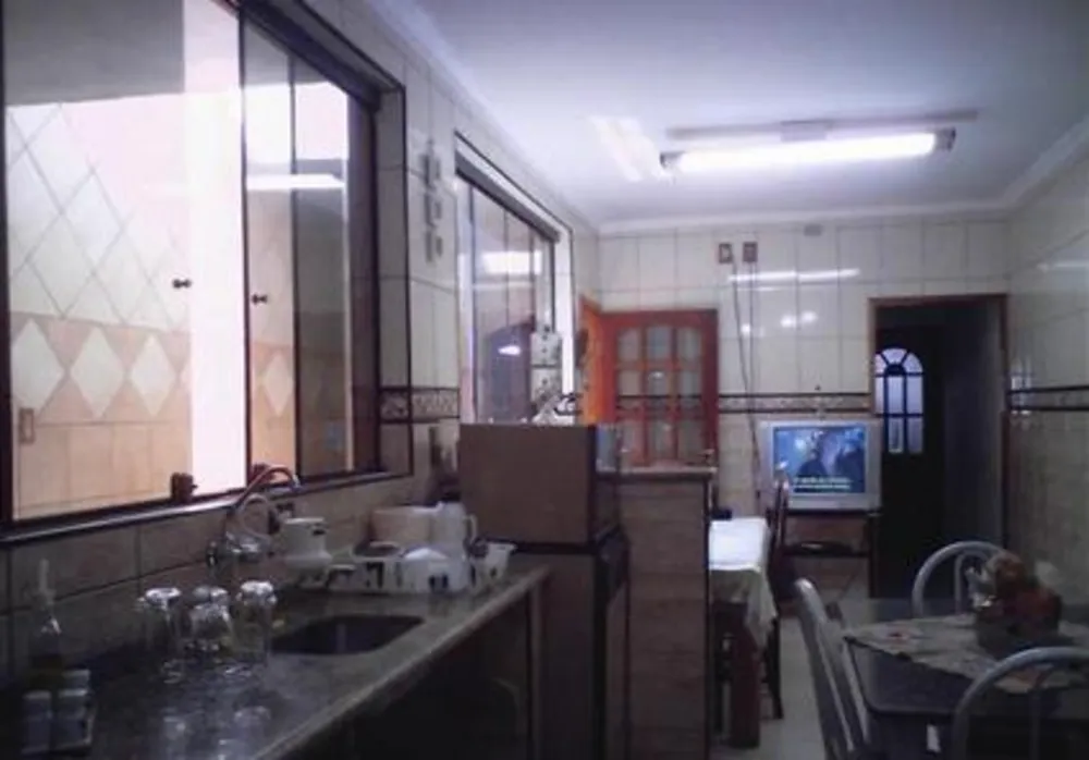 Sobrado, 3 quartos, 215 m² - Foto 2