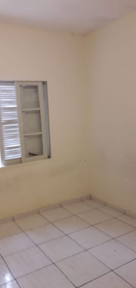 Casa, 6 quartos, 253 m² - Foto 2