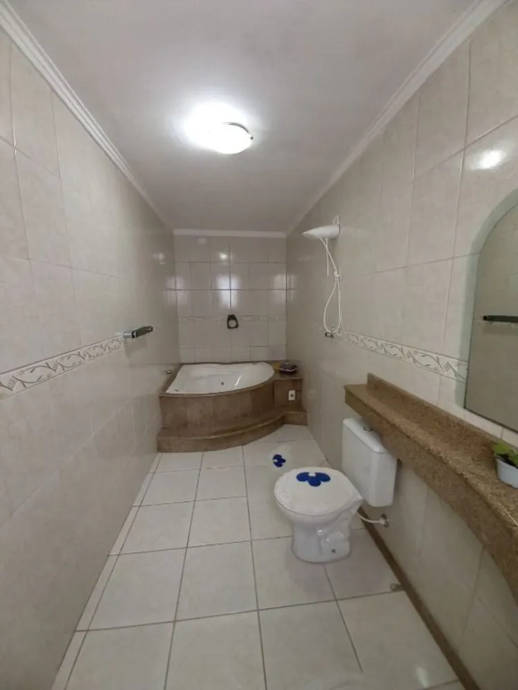 Casa, 4 quartos, 200 m² - Foto 1