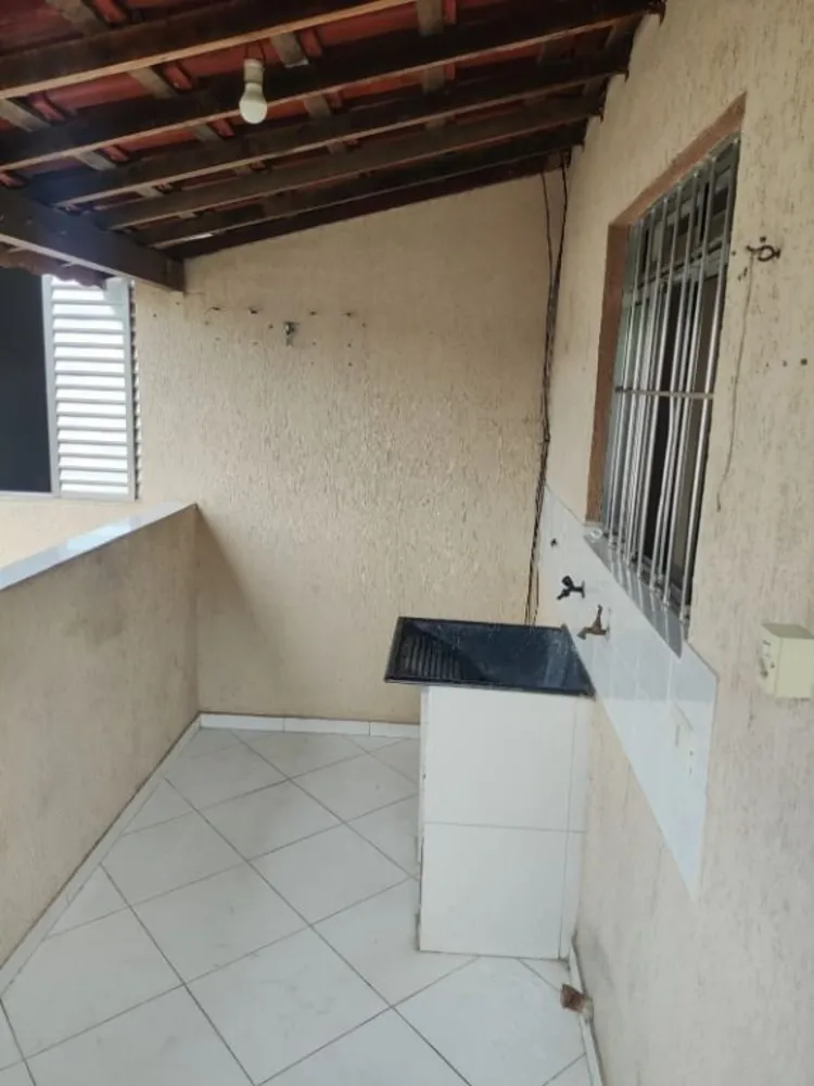 Sobrado, 3 quartos, 205 m² - Foto 1