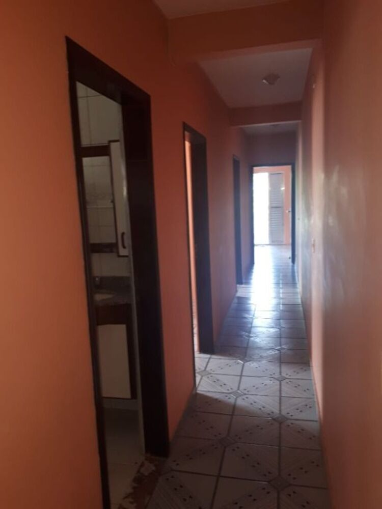 Casa à venda com 3 quartos, 286m² - Foto 4