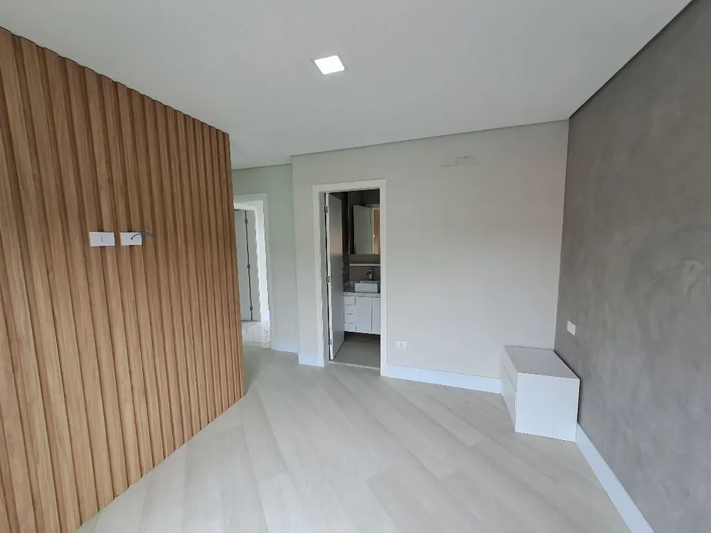 Sobrado, 3 quartos, 250 m² - Foto 8