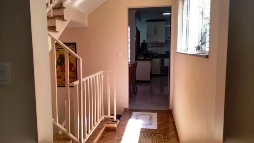 Sobrado, 3 quartos, 236 m² - Foto 2