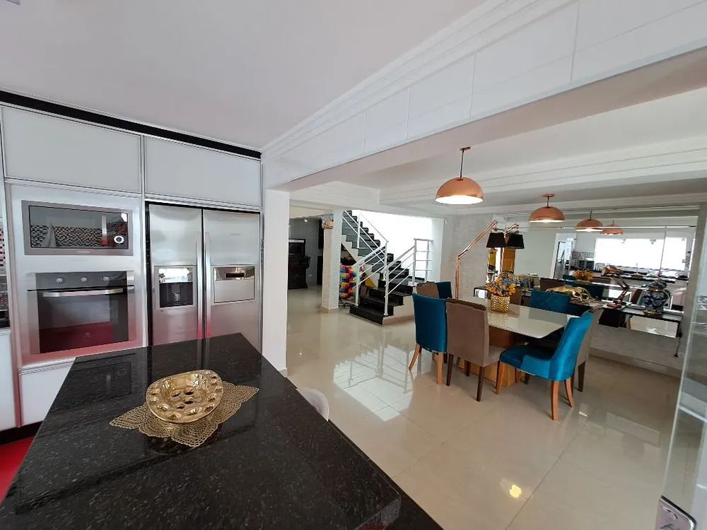 Sobrado, 3 quartos, 455 m² - Foto 1