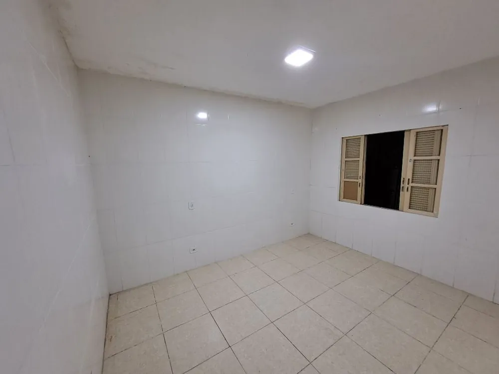 Sobrado, 5 quartos, 240 m² - Foto 8