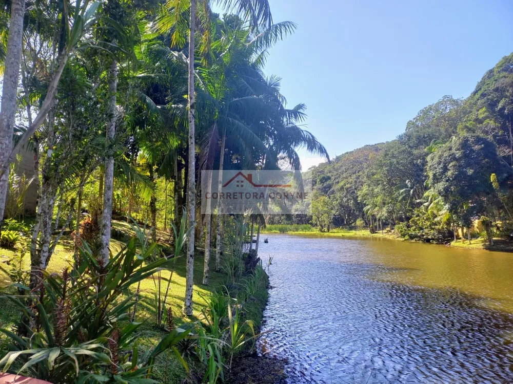 Chácara, 5 quartos, 4200 m² - Foto 1