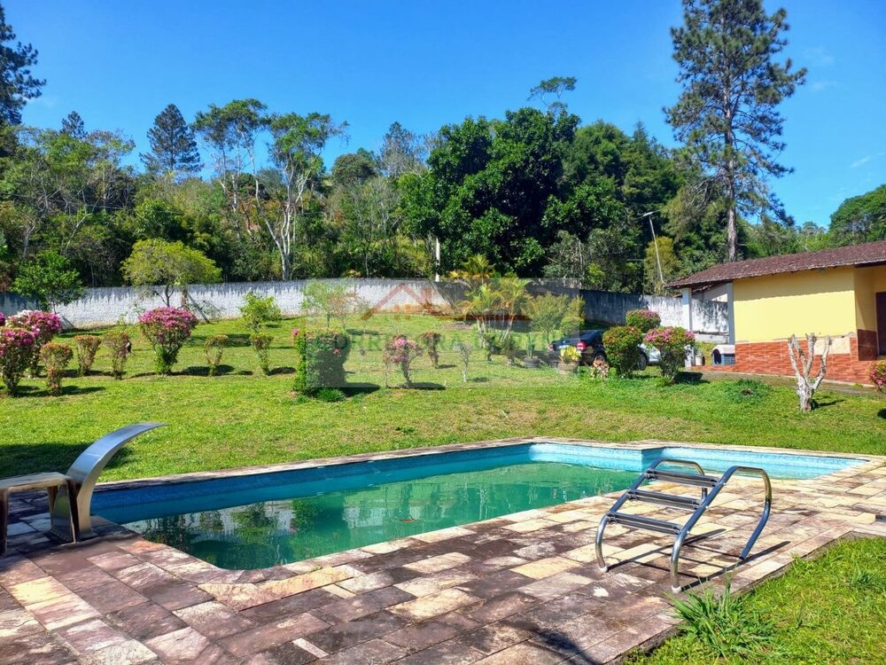 Chácara à venda com 4 quartos, 2000m² - Foto 2