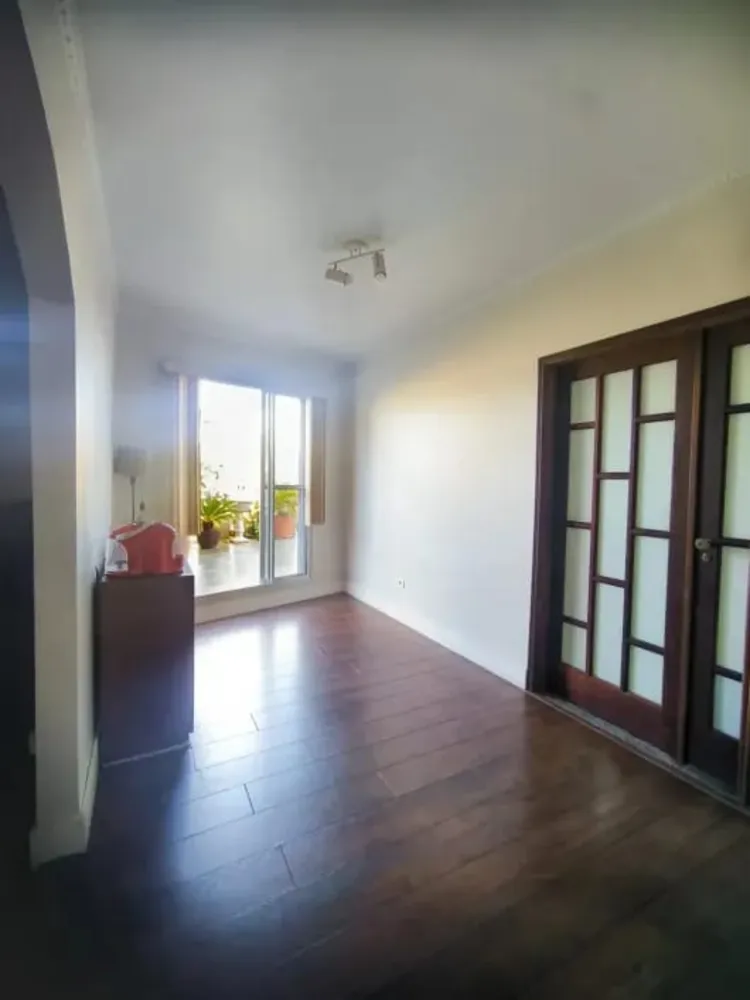Sobrado, 3 quartos, 275 m² - Foto 1