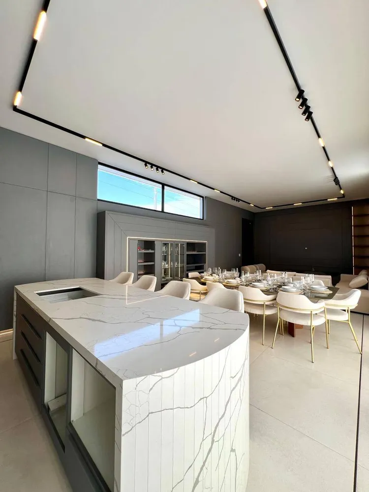 Casa, 4 quartos, 285 m² - Foto 7
