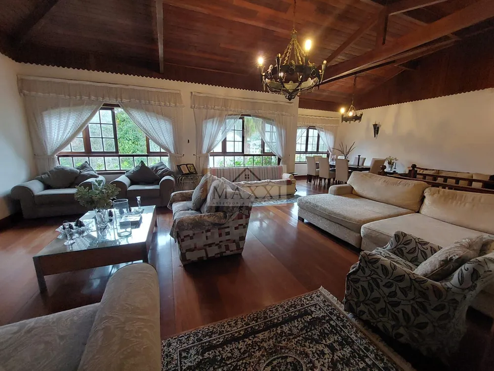 Casa, 8 quartos, 500 m² - Foto 1