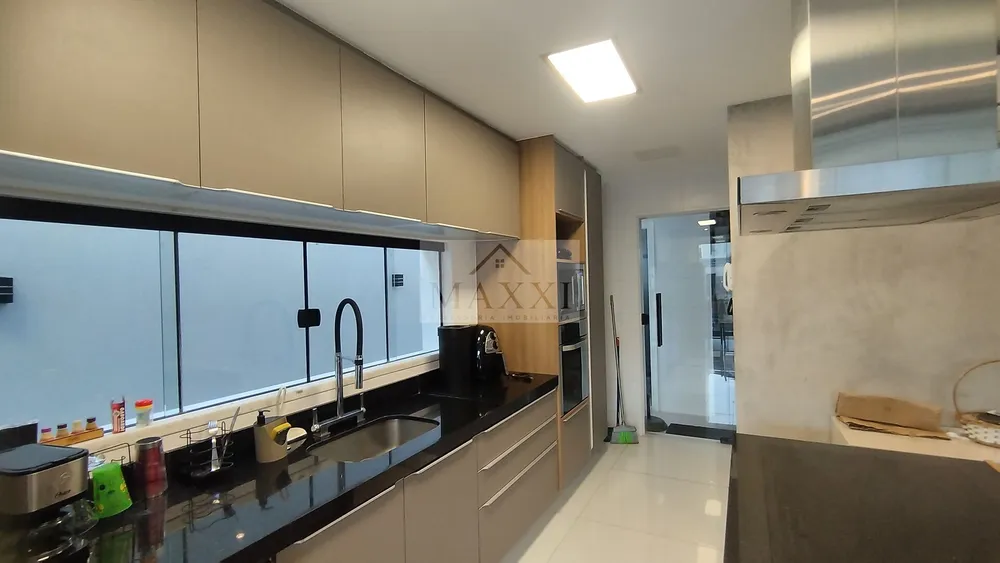 Casa, 3 quartos, 290 m² - Foto 21