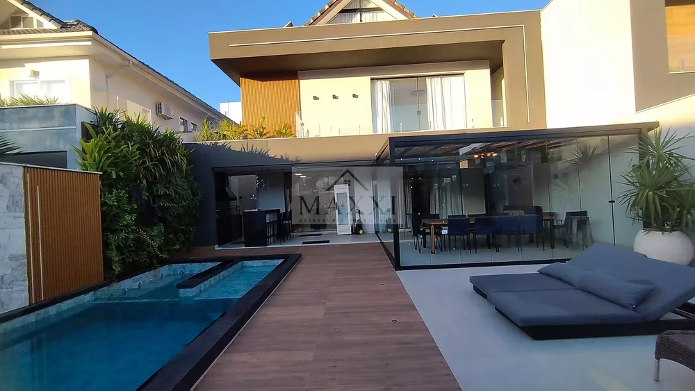 Casa, 3 quartos, 290 m² - Foto 11