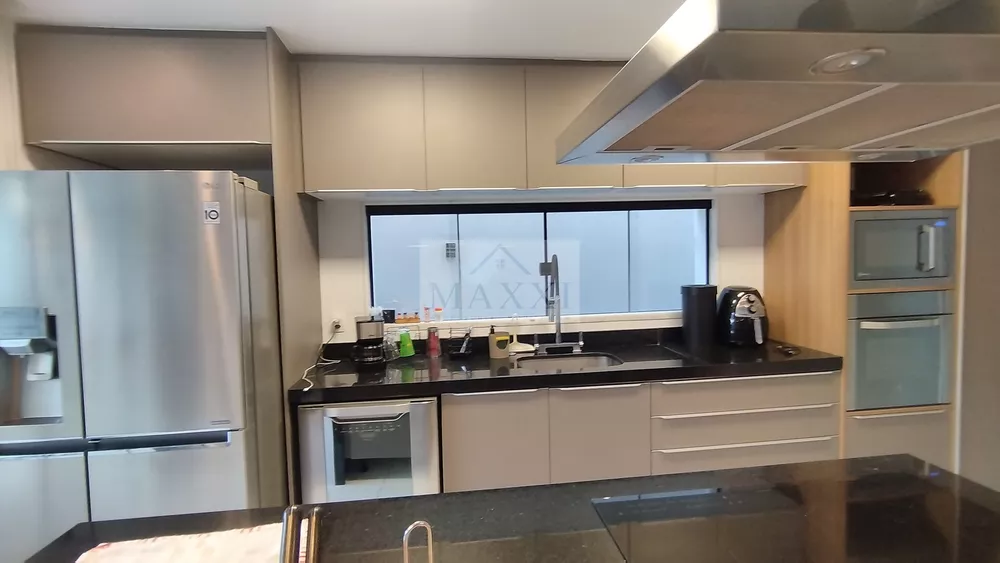 Casa, 3 quartos, 290 m² - Foto 7