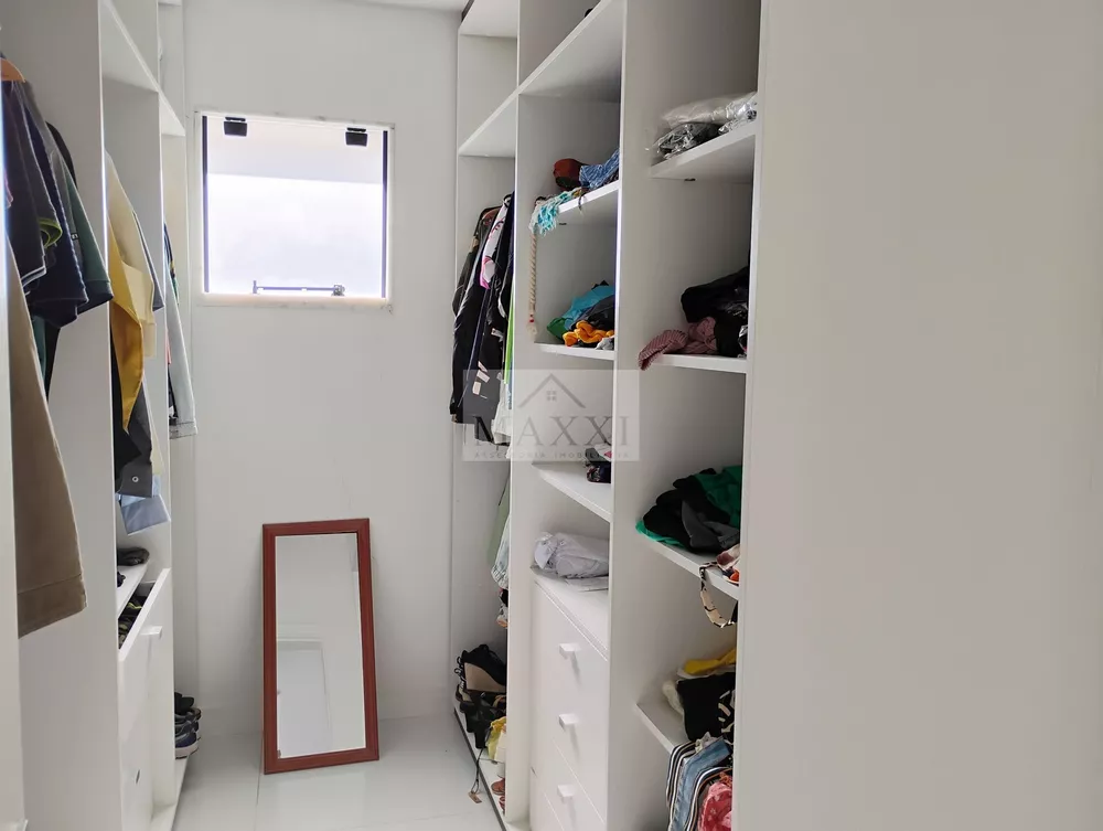 Casa, 3 quartos, 290 m² - Foto 12