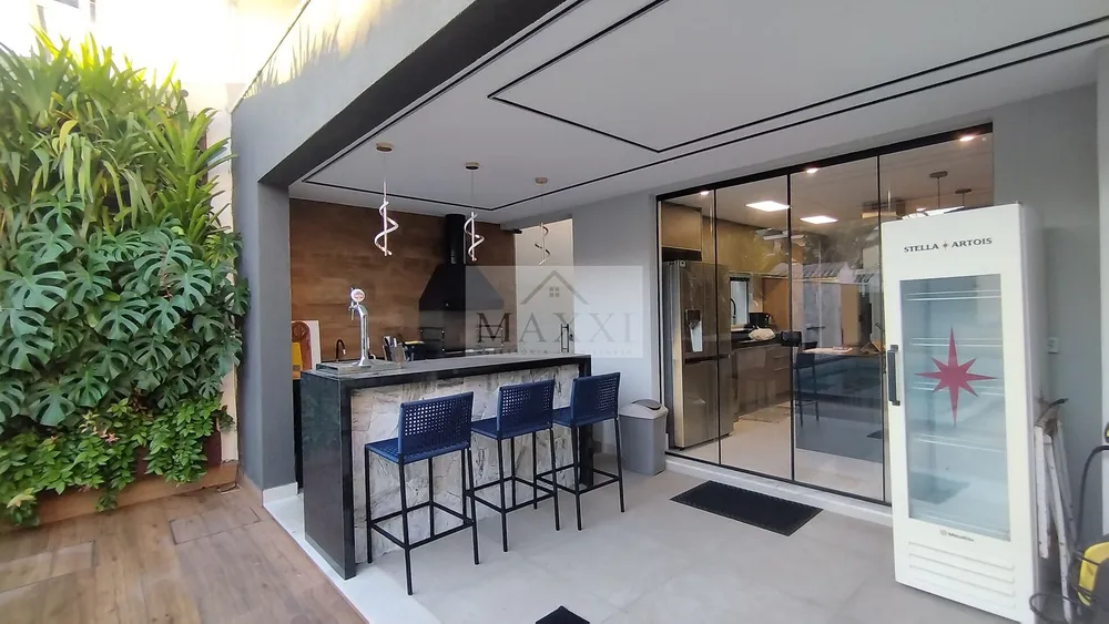 Casa, 3 quartos, 290 m² - Foto 29