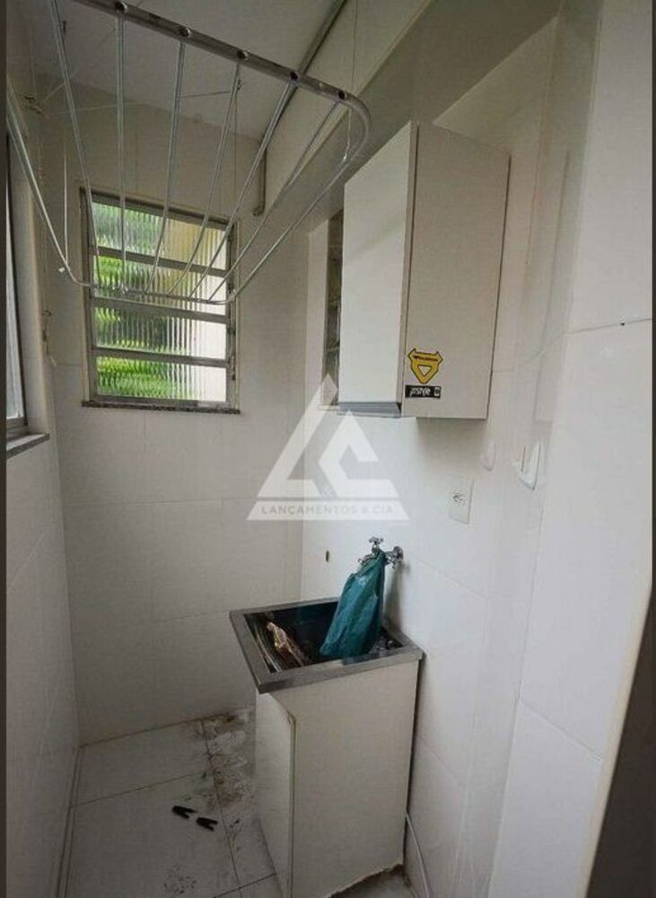 Apartamento à venda com 3 quartos, 60m² - Foto 4