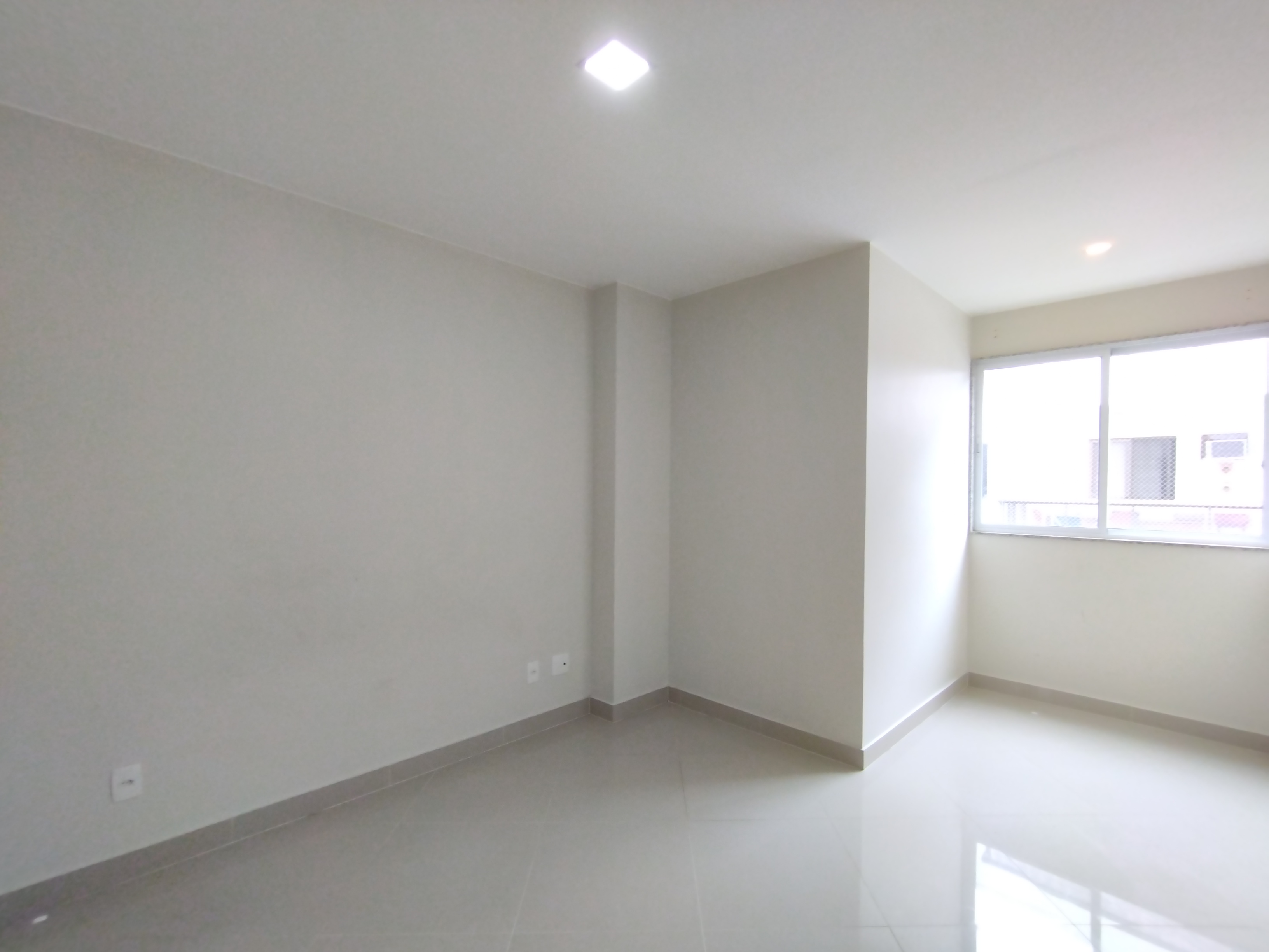 Apartamento à venda com 3 quartos, 82m² - Foto 9