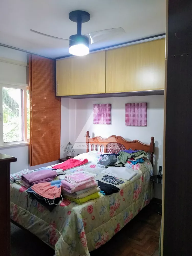 Casa de Condomínio à venda com 3 quartos, 350m² - Foto 12