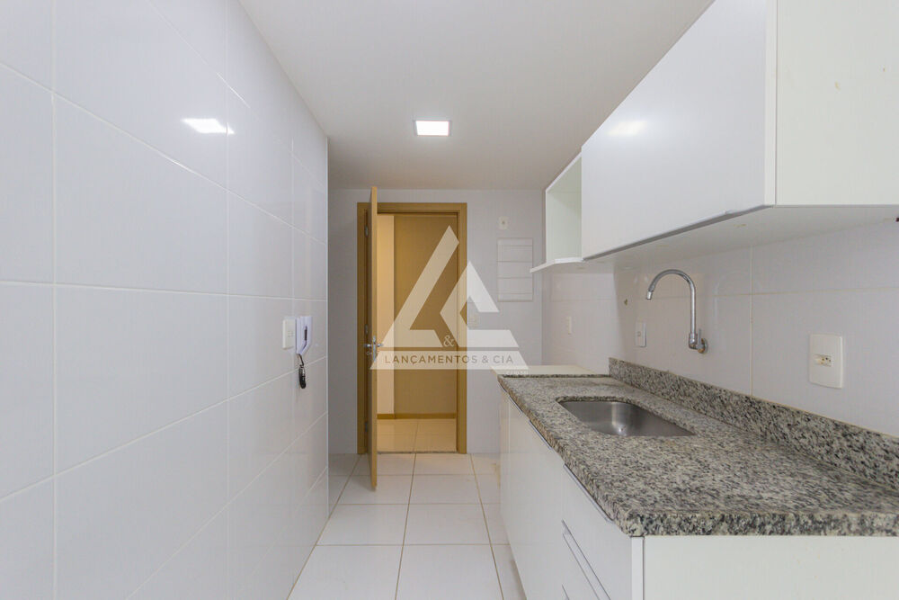 Apartamento à venda com 3 quartos, 93m² - Foto 16