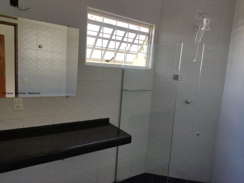 Casa para alugar com 2 quartos, 460m² - Foto 4