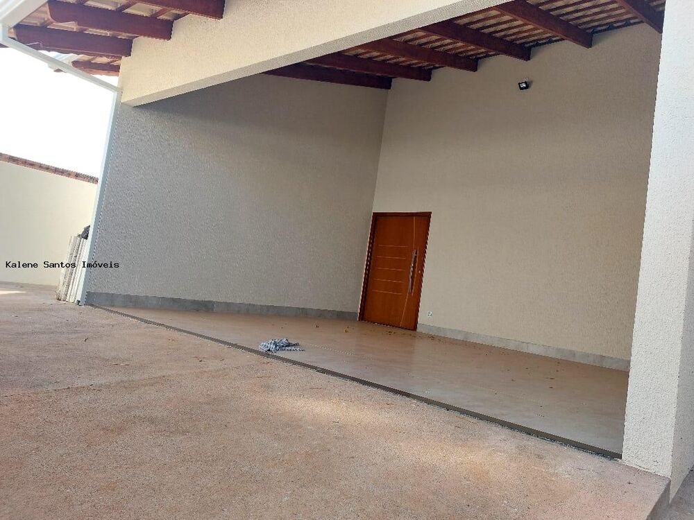 Casa à venda com 3 quartos, 340m² - Foto 4