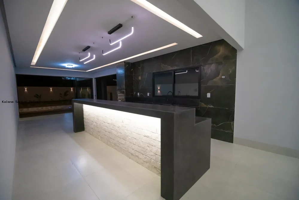 Casa, 3 quartos, 227 m² - Foto 2