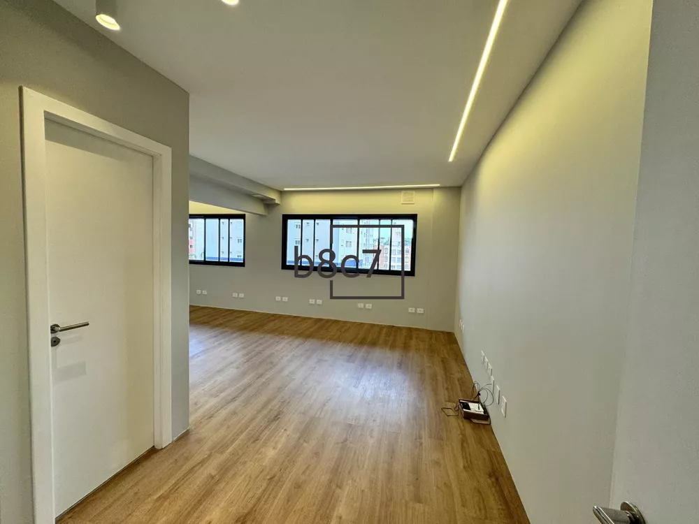 Conjunto Comercial-Sala à venda e aluguel com 1 quarto, 54m² - Foto 1