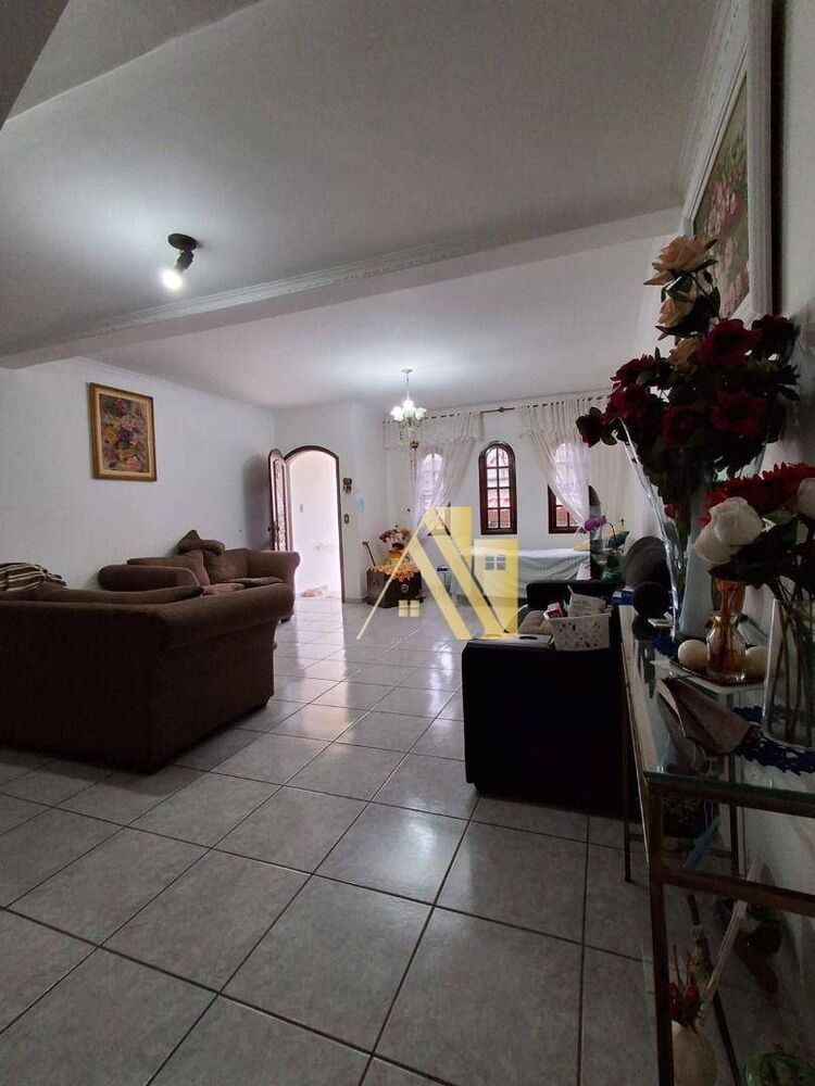 Sobrado, 3 quartos, 257 m² - Foto 10