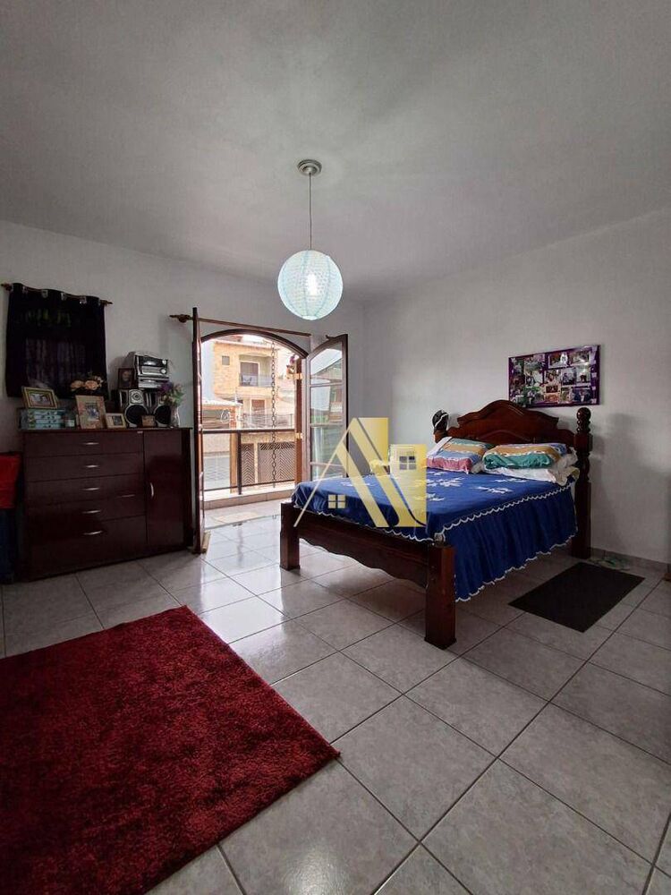 Sobrado, 3 quartos, 257 m² - Foto 4
