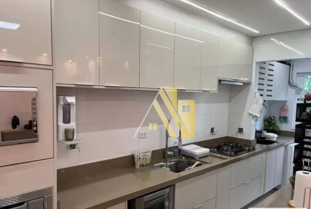 Apartamento à venda com 3 quartos, 75m² - Foto 1