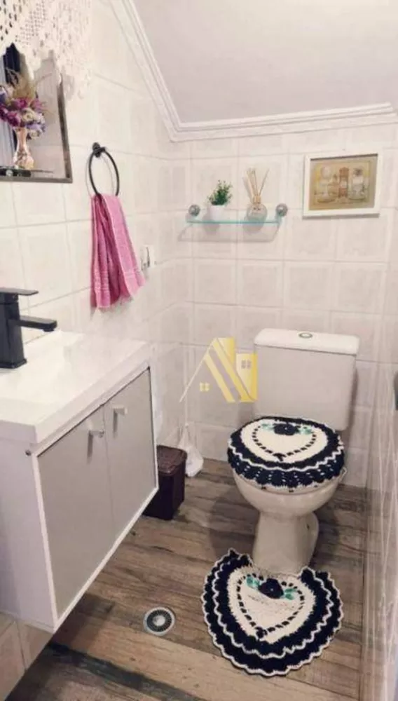 Sobrado, 3 quartos, 136 m² - Foto 2