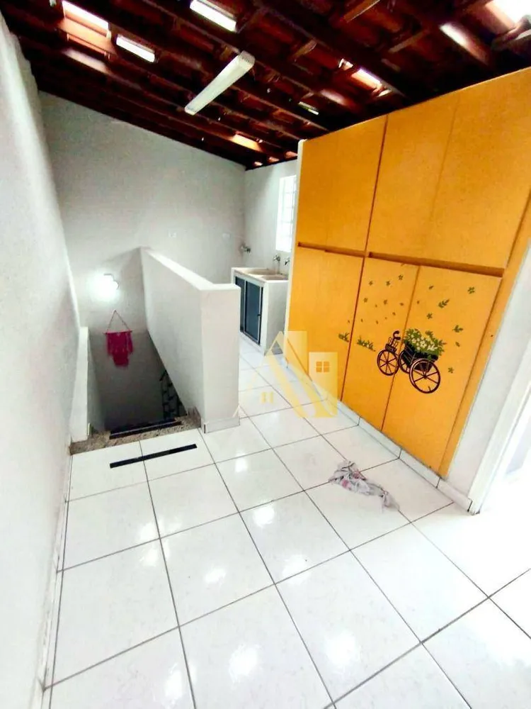 Sobrado, 4 quartos, 208 m² - Foto 4