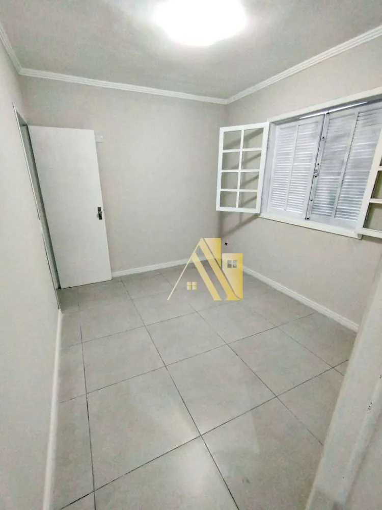 Sobrado, 4 quartos, 208 m² - Foto 3