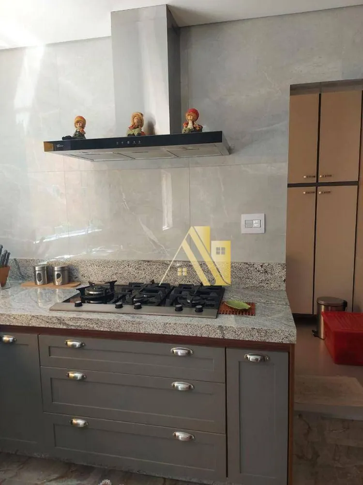 Sobrado, 3 quartos, 221 m² - Foto 3
